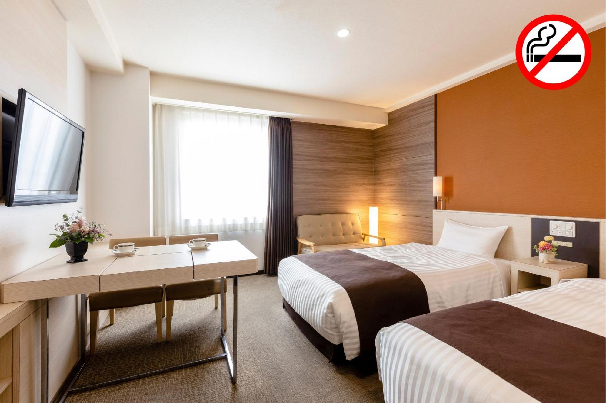 Plaza โรงแรม 3*